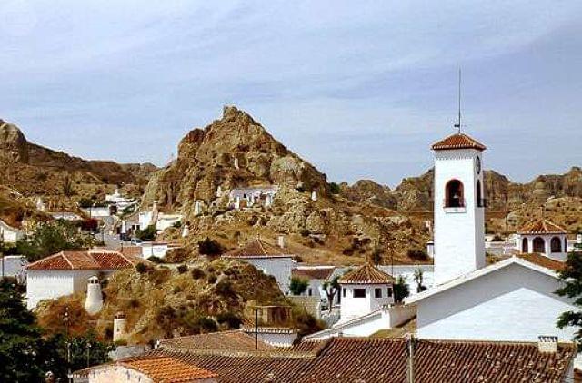 Cueva El Jaraiz Guest House Guadix Exterior photo